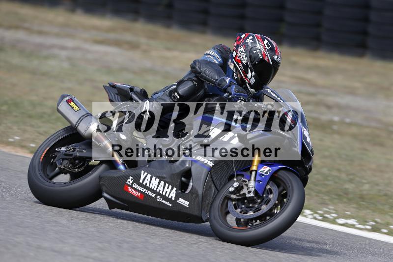 /37 09.08.2026  Pluess Motosport ADR/Freies Fahren/48